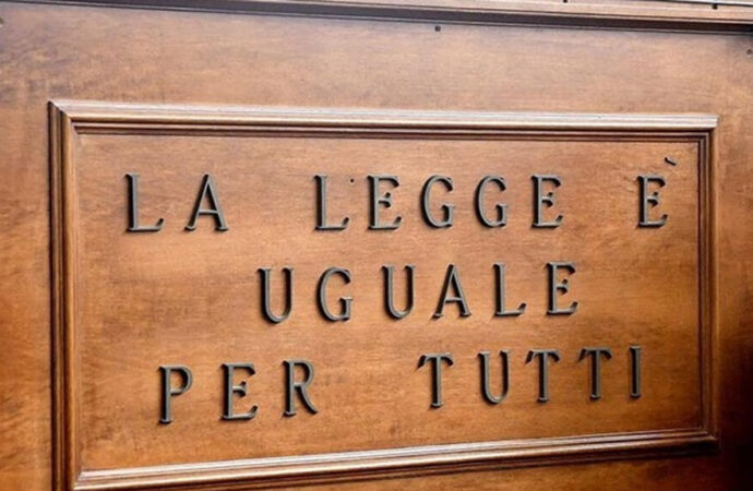 Purtroppo è sempre stato così, salvo pochi capaci magistrati.