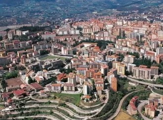L’assessore e il mondo delle meraviglie.